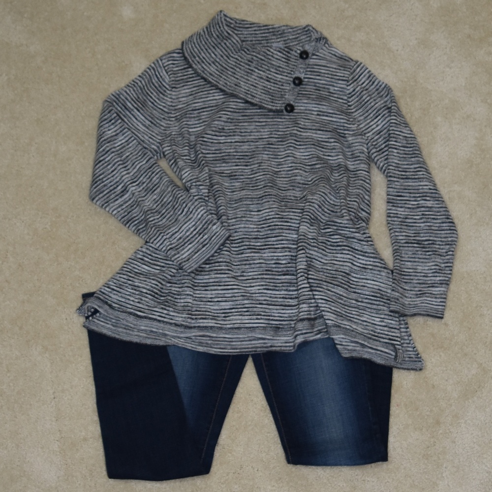 eight eight eight Sweater in Size XL
